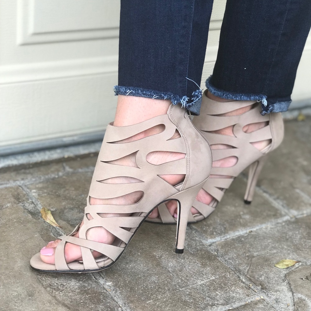 NIB Nubuck Leather Laser Cut Peep Toe Booties - Picture 4 of 5